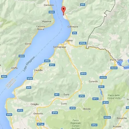 Sleeps 4 Pool Air Con Maccagno